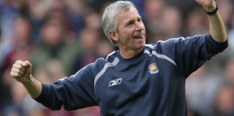 Alan Pardew tips West Ham United to challenge top six