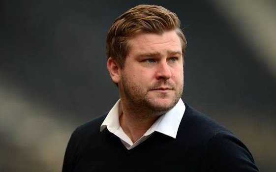 Image for Karl Robinson set to be named Leeds head coach