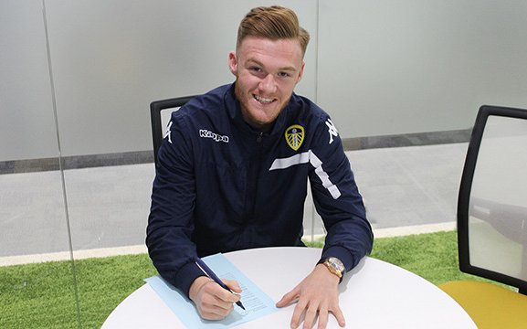 Image for Transfer Deal: Leeds defender departs on loan