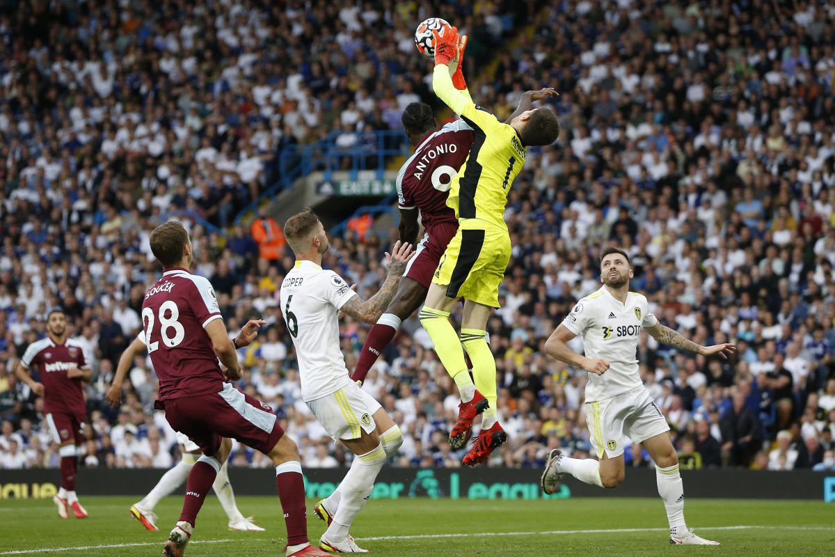  Michail Antonio fuels Leeds United fire with claim after late West Ham win