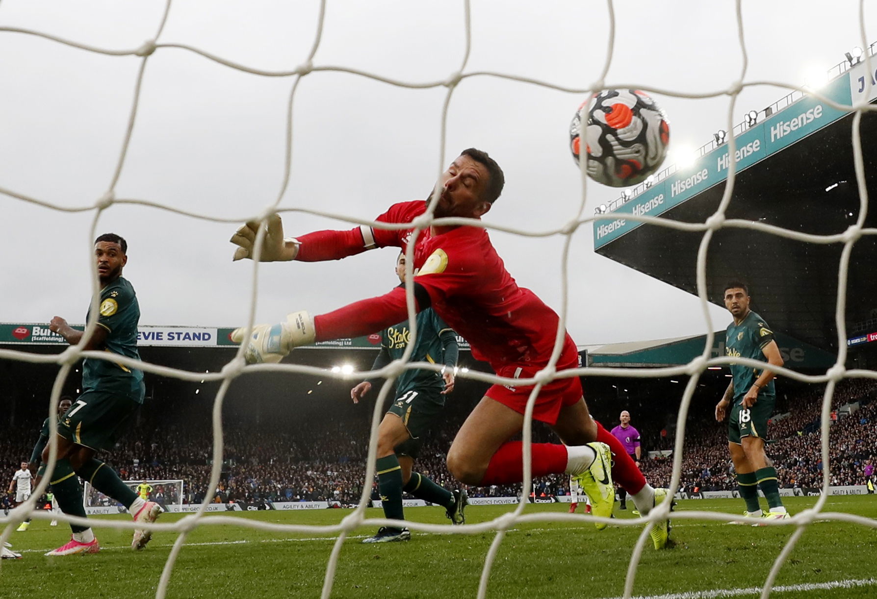  Leeds United fans will love what Cycling GK Ben Foster has said about the club