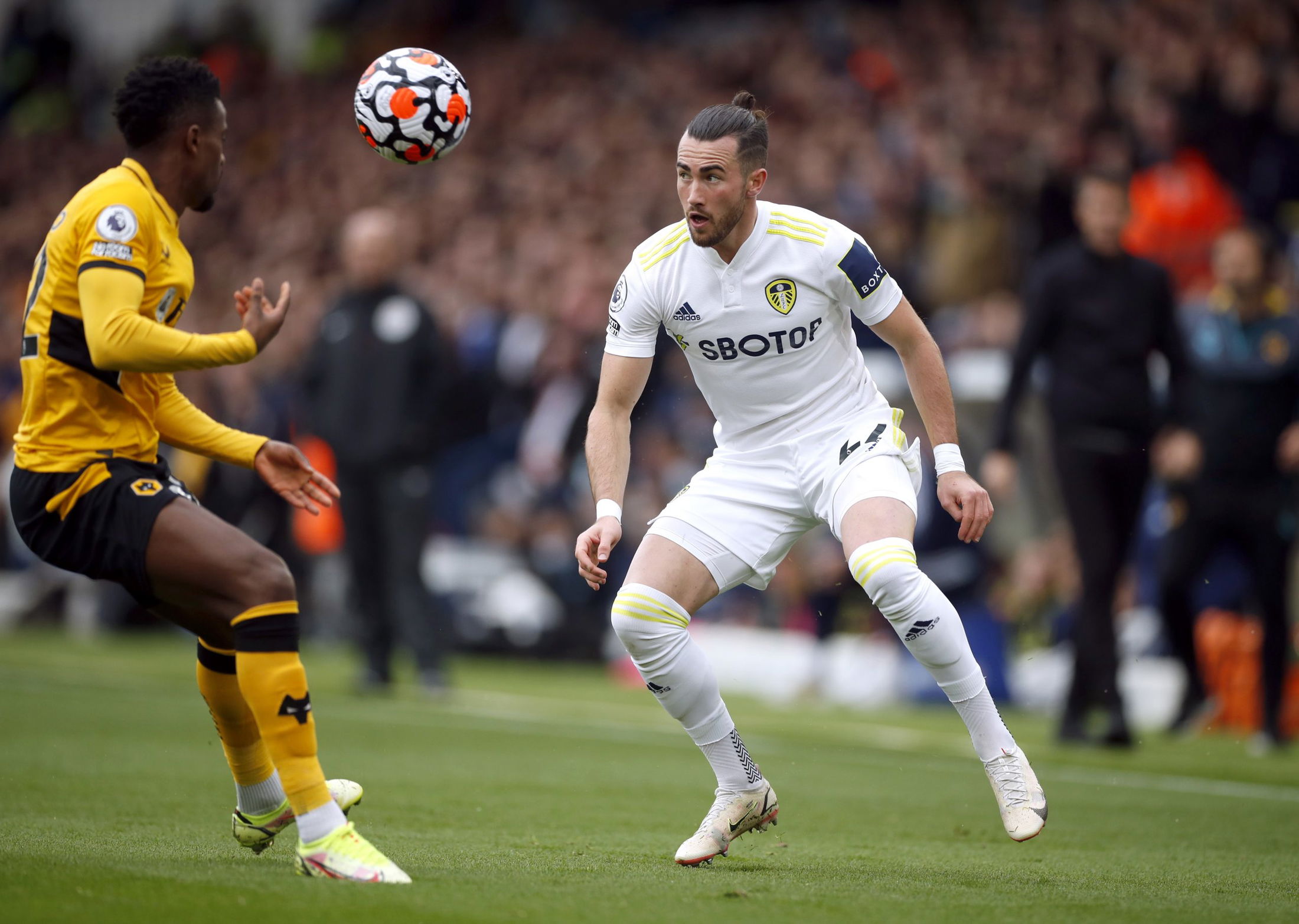  Pundit offers possible explanation for Leeds United regular’s recent struggles