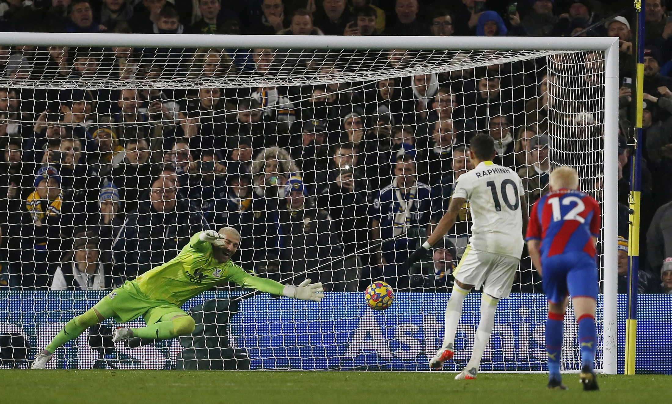  Spotted: Leeds United man’s brilliant reaction to standout moment v Crystal Palace