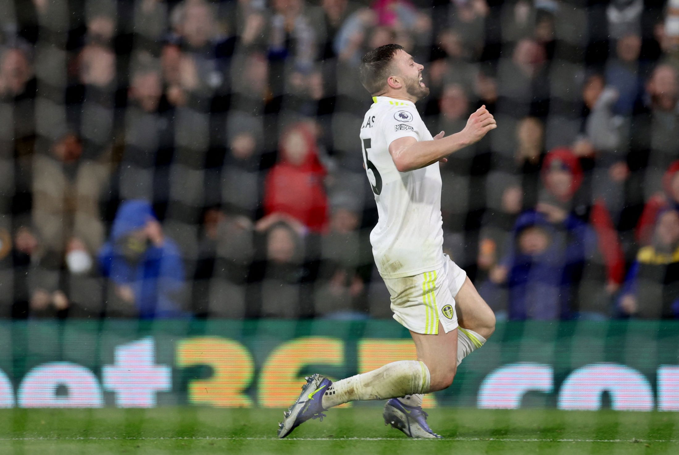  ‘Incredible’ – Stuart Dallas breaks silence after latest Leeds United heroics