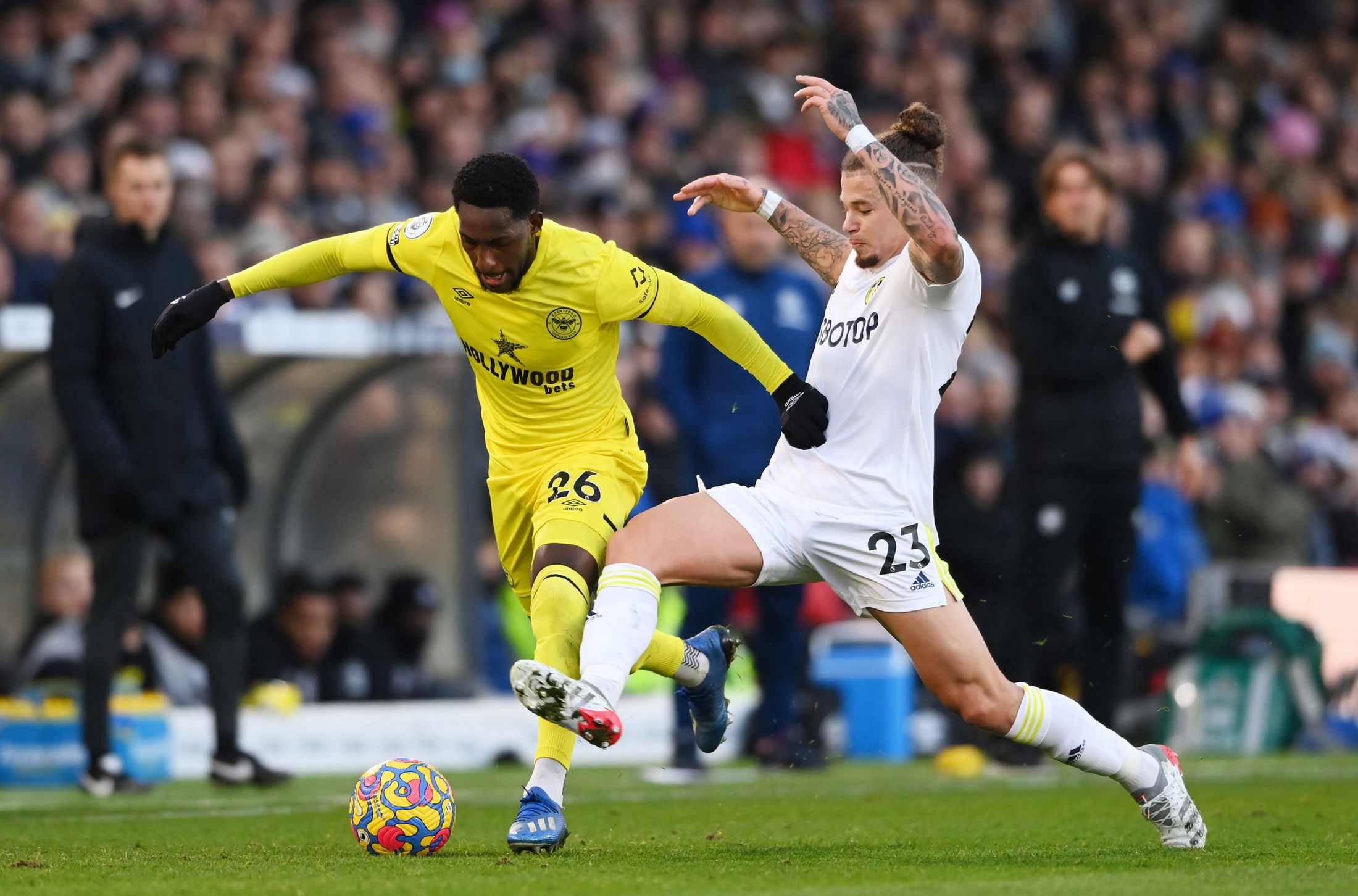  Report: Newcastle United and Chelsea join race to sign Leeds United ace