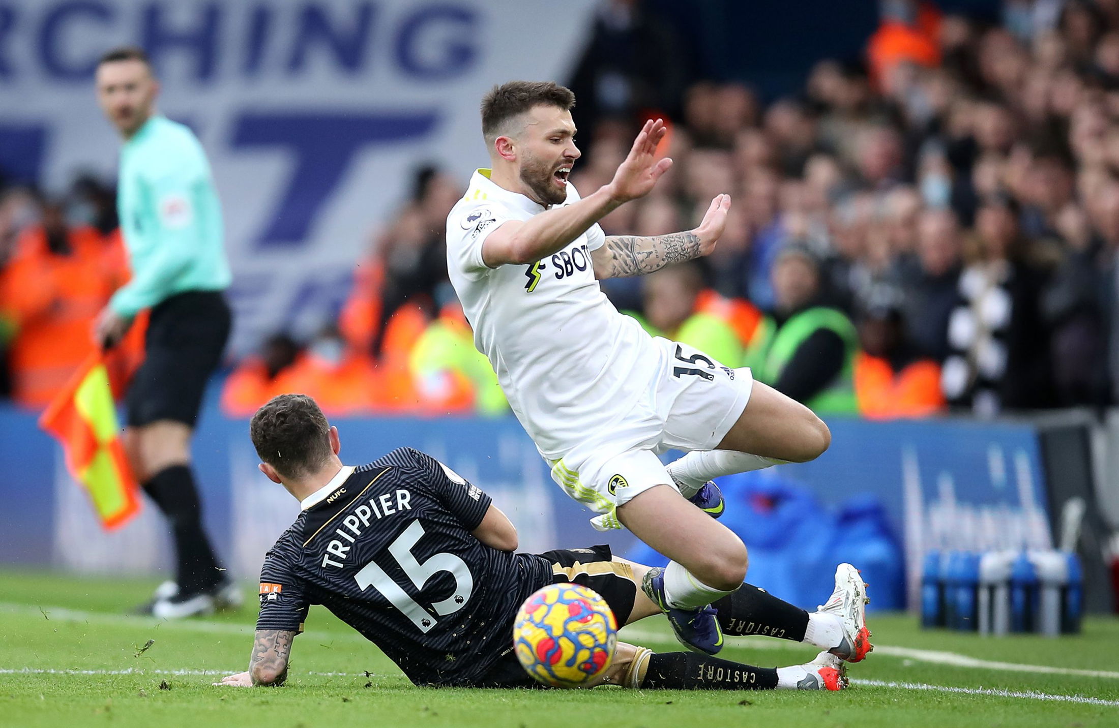  Spotted: Leeds United tease major double fitness boost ahead of Manchester United clash