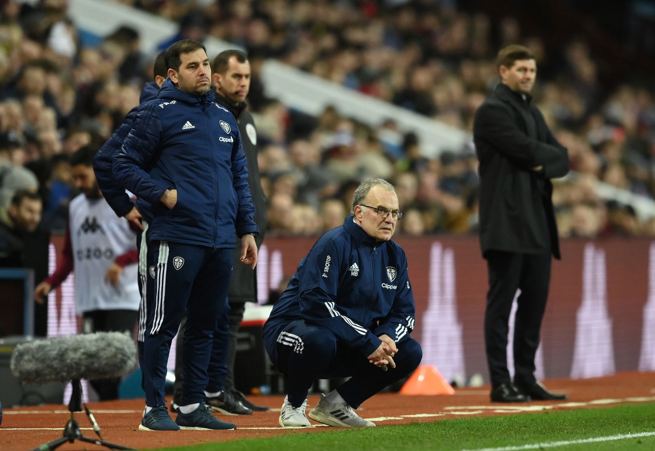  Marcelo Bielsa makes Leeds United boardroom reference in wake of Liverpool humiliation