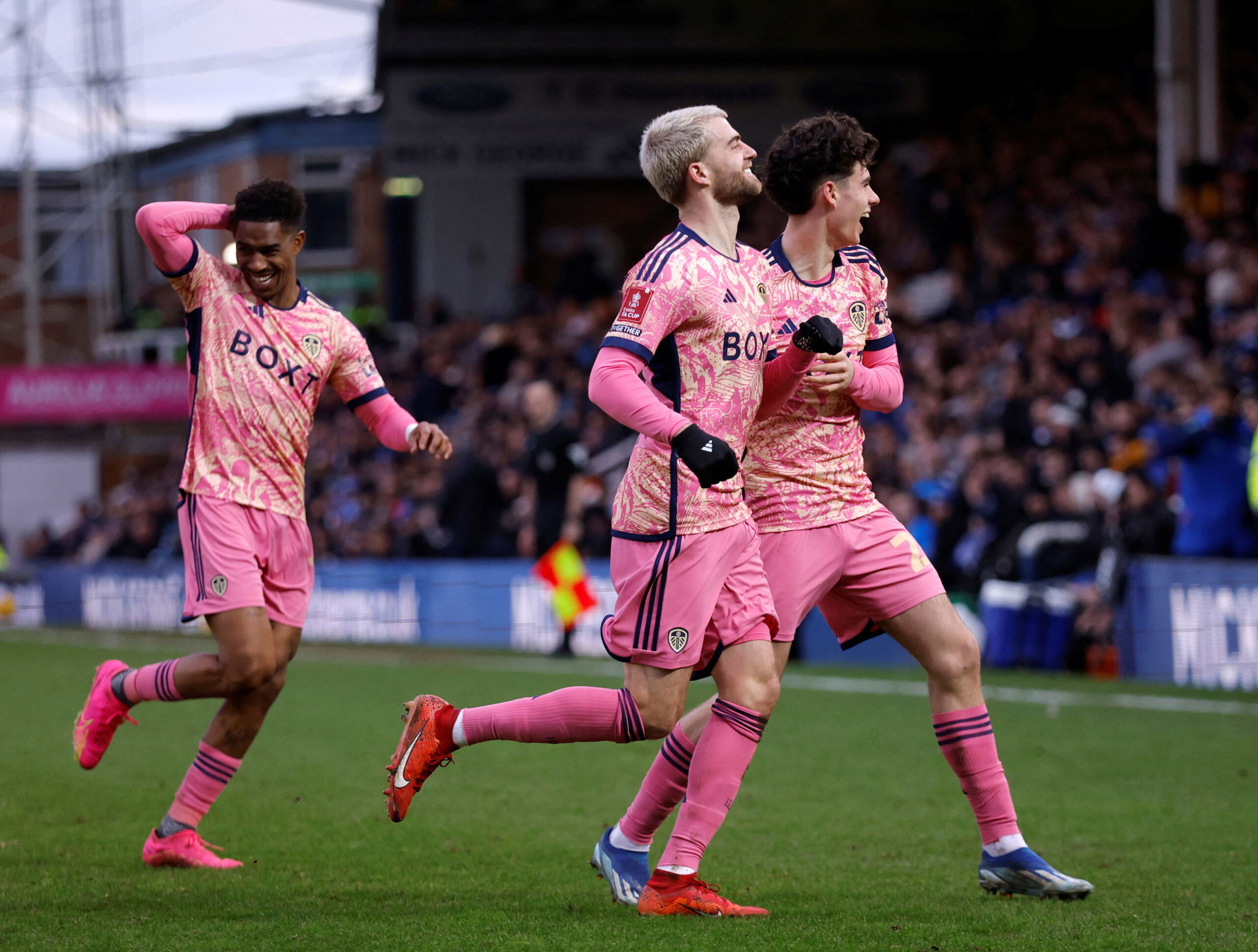 Ian Wright wowed by Leeds United’s Patrick Bamford as he scores FA Cup ...