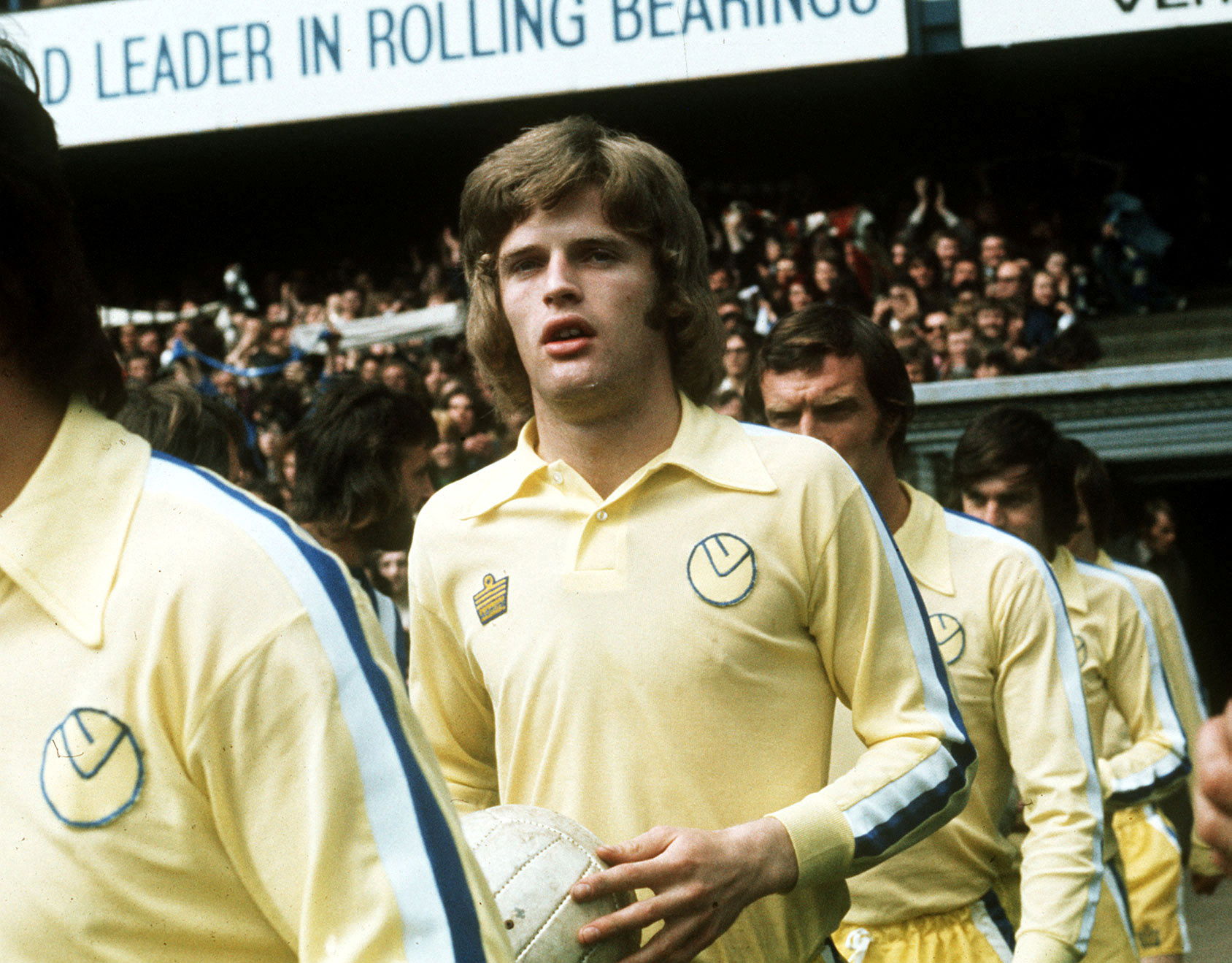 Leeds United explore major kit supplier decision amid huge Adidas retro teaser – The Athletic