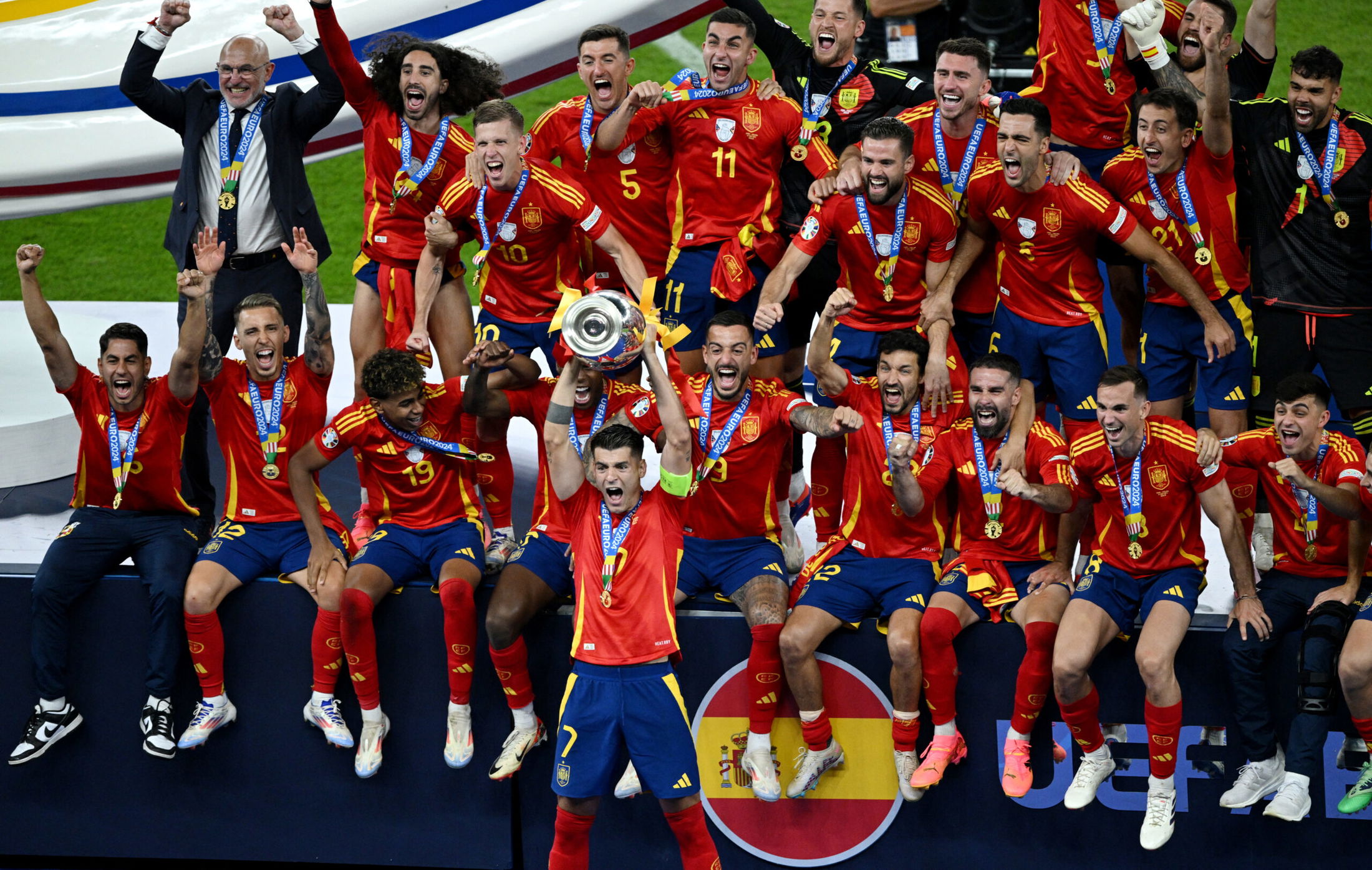 ‘Well deserved’ – Leeds United’s Junior Firpo reacts to Spain’s Euro 2024 win over England