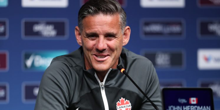 John Herdman Bobby Smyrniotis reportedly candidates for Toronto