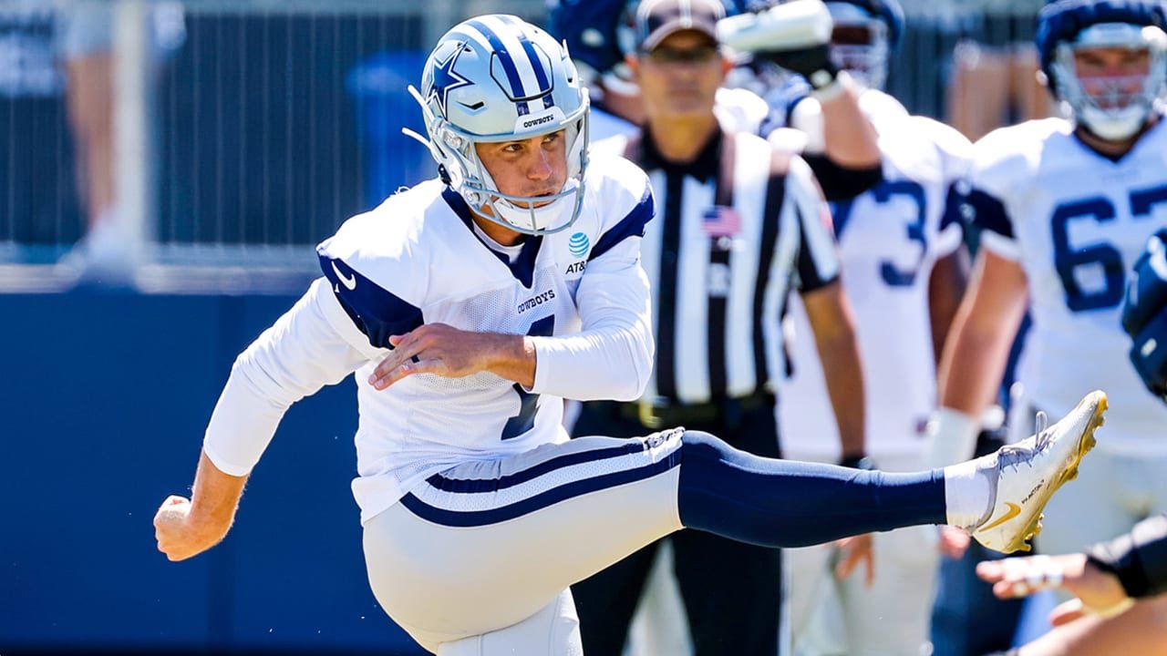 Should the Dallas Cowboys pick a kicker in the 2022 NFL Draft?