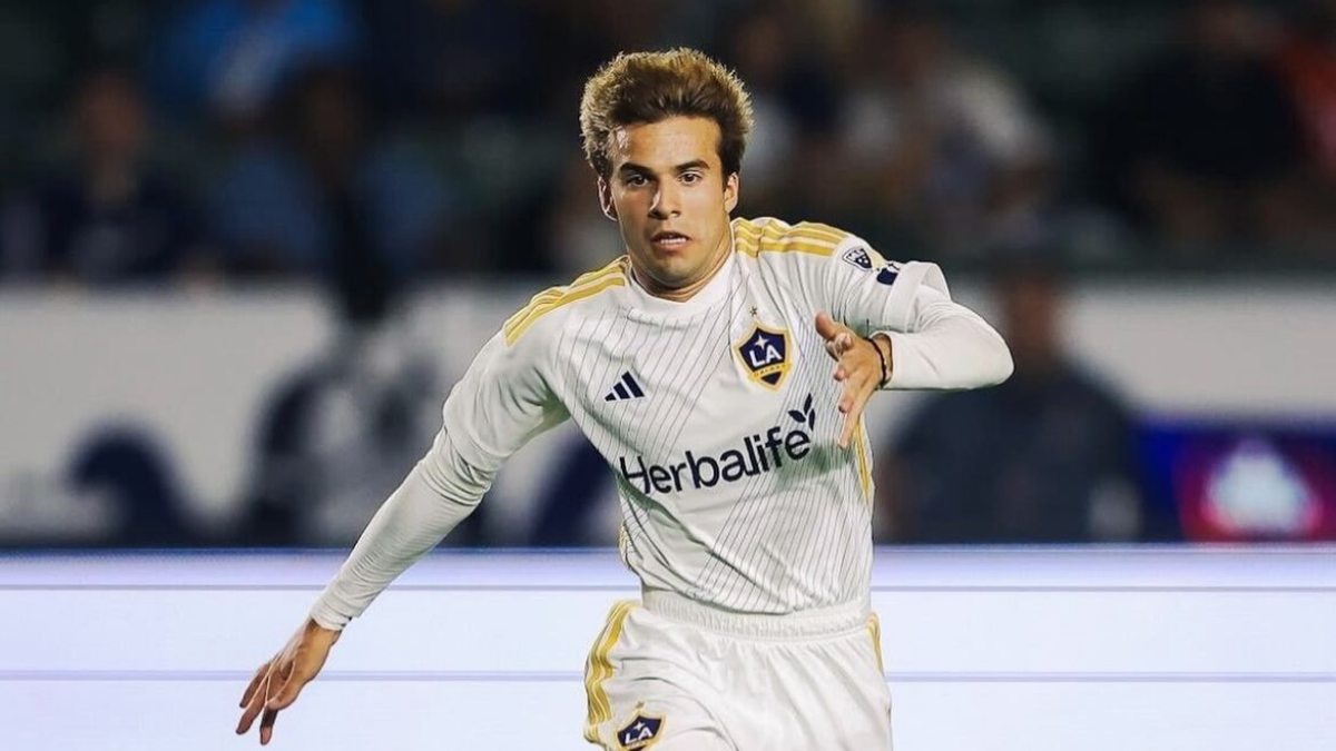 Maillot de joueur authentique LA Galaxy Riqui Puig adidas vert 2024 LA Kit pour homme