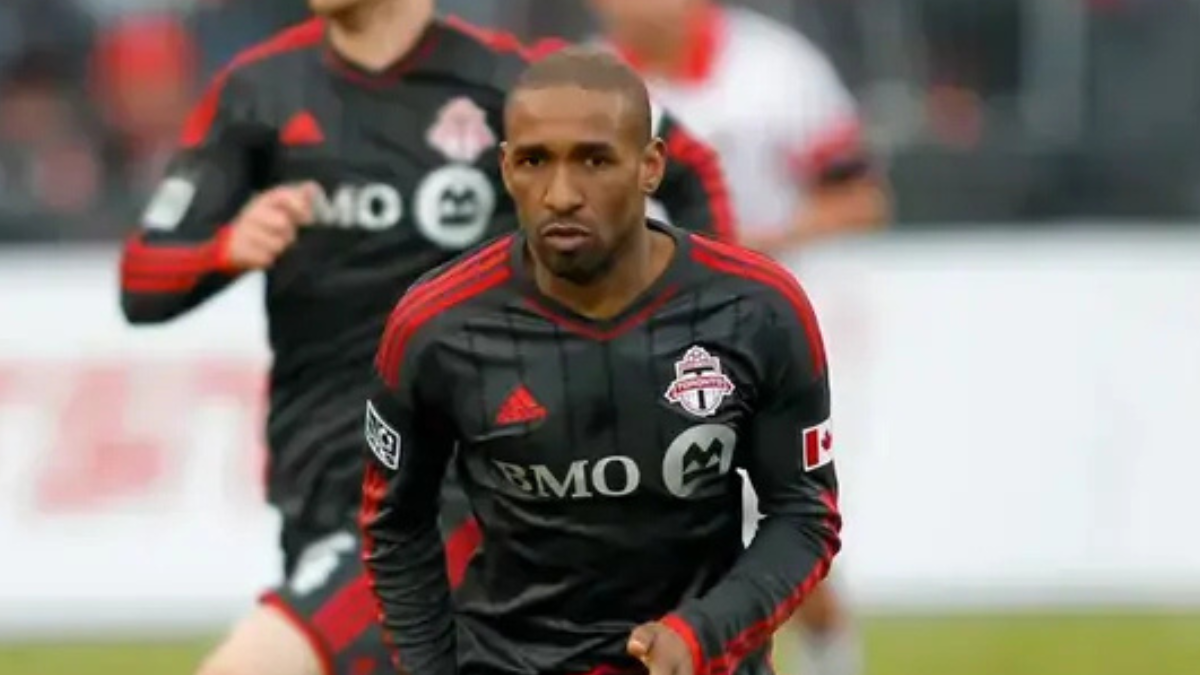 Jermain Defoe Eyes Toronto FC Coaching Role with Drake's Support