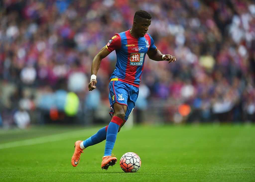 Manchester crystal palace. Уилфрид заа Кристал Пэлас. Заха Манчестер Юнайтед. Wilfried Zaha Manchester United. Zaha Crystal Palace.