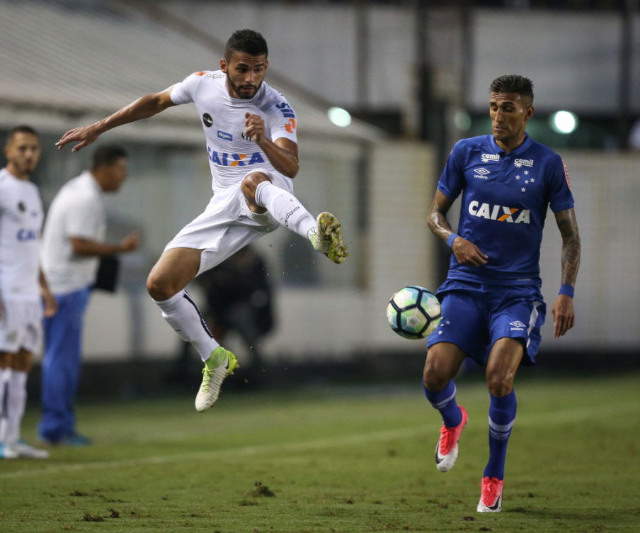 Santos v Cruzeiro - Brasileirao Series A 2017 Ricardo Nogueira/Getty Images Sport