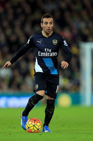 NORWICH, ENGLAND - NOVEMBER 29:  Santi Cazorla of Arsenal during the Barclays Premier League match between Norwich City and Arsenal at Carrow Road stadium on November 29, 2015 in Norwich, England. (Photo by Stephen Pond/Getty Images)