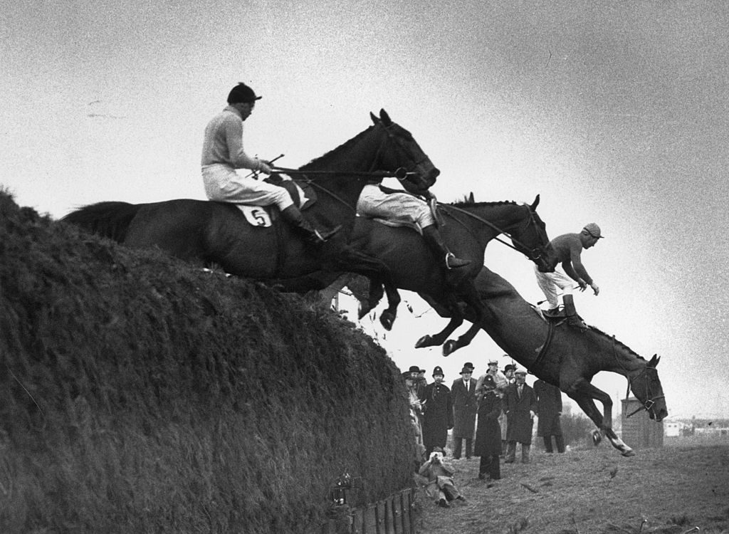 Douglas Miller/Hulton Archive/Getty Images