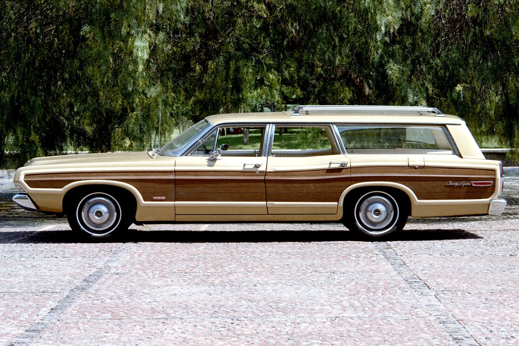 ford ltd country squire 1969 1978 read cars ford ltd country squire 1969 1978