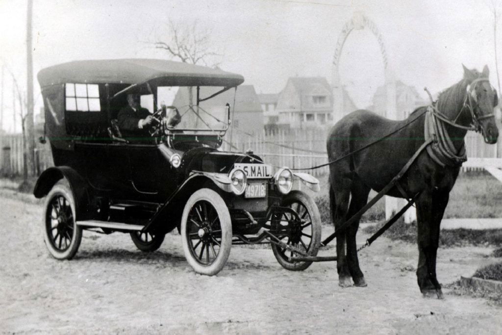 Amazing motoring firsts through the ages - Read Cars