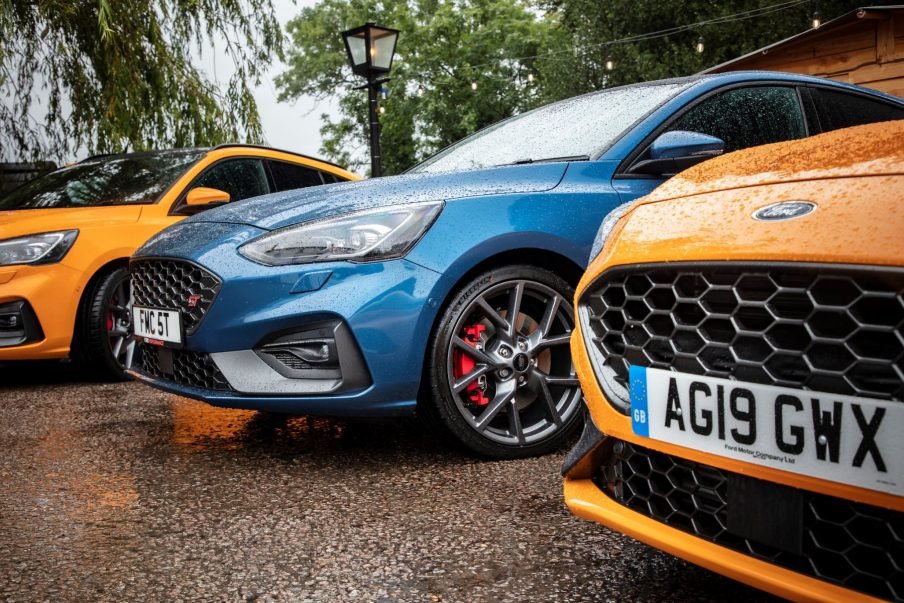Ford Focus ST review: fun, fast and practical - Read Cars