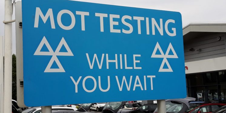 MOT-testing-station