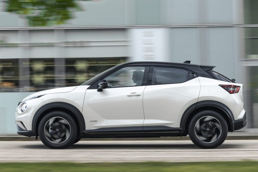 Nissan Juke review: there are only a few reasons why you'd want to buy this  hybrid