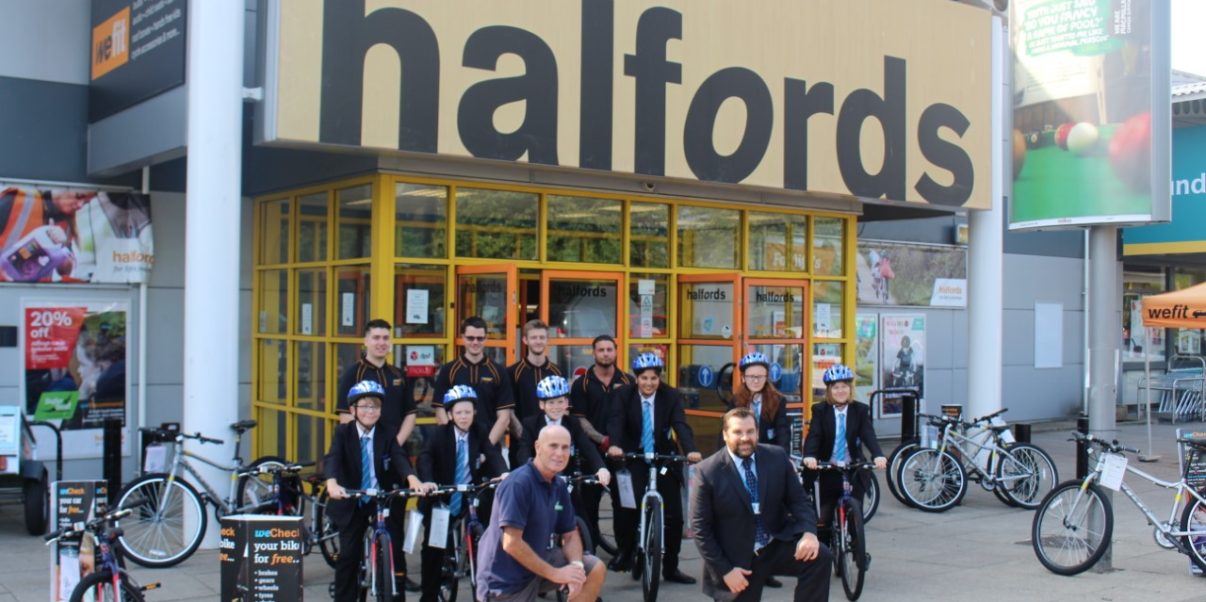 Milton Keynes school receives 20 new bikes from Halfords CitiBlog